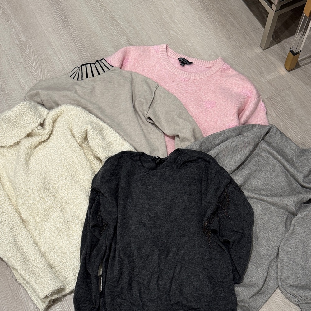White House Black Market Women's Sweaters in Pink, Cream, and Gray